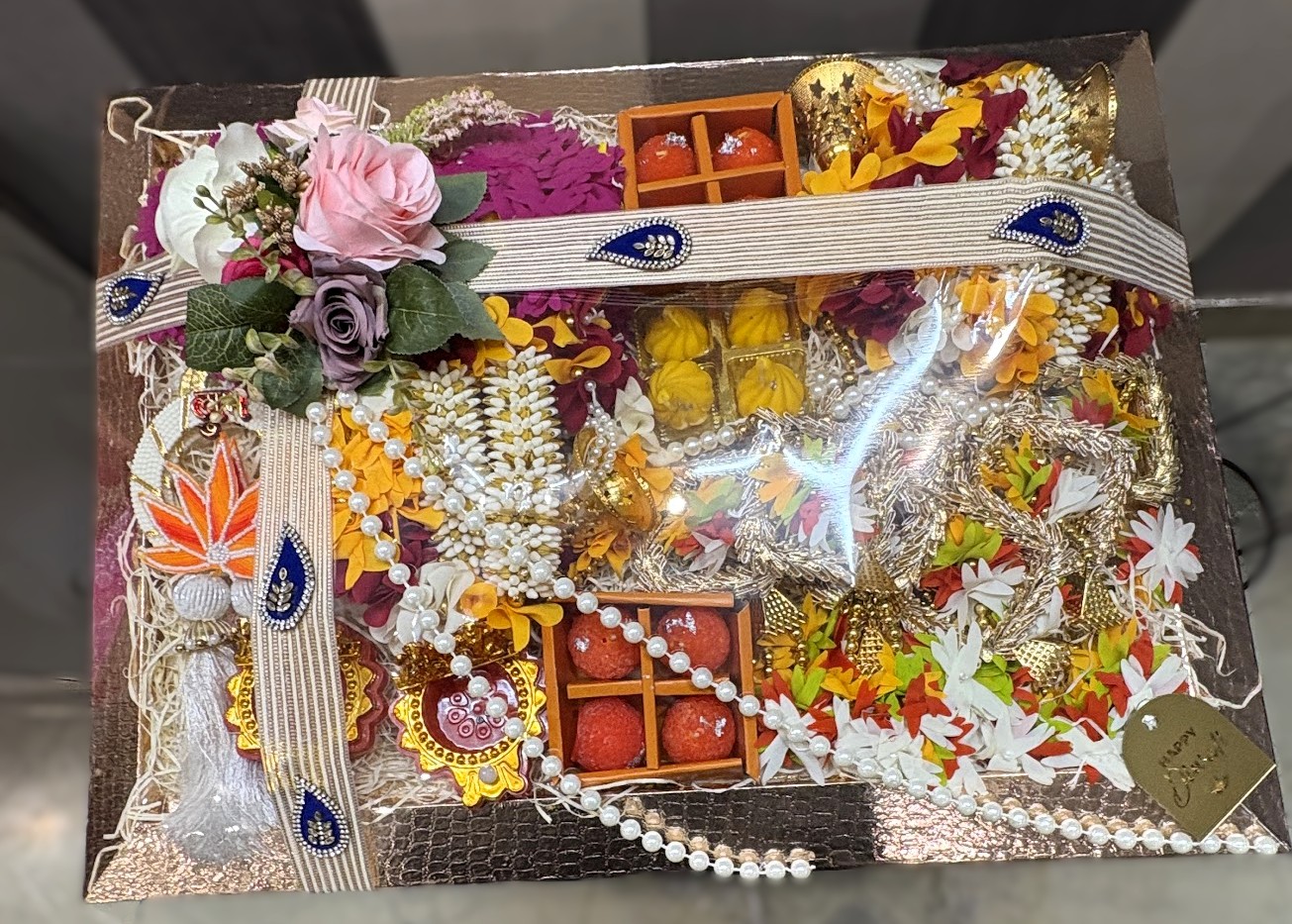 decorative gift trays wedding packaging